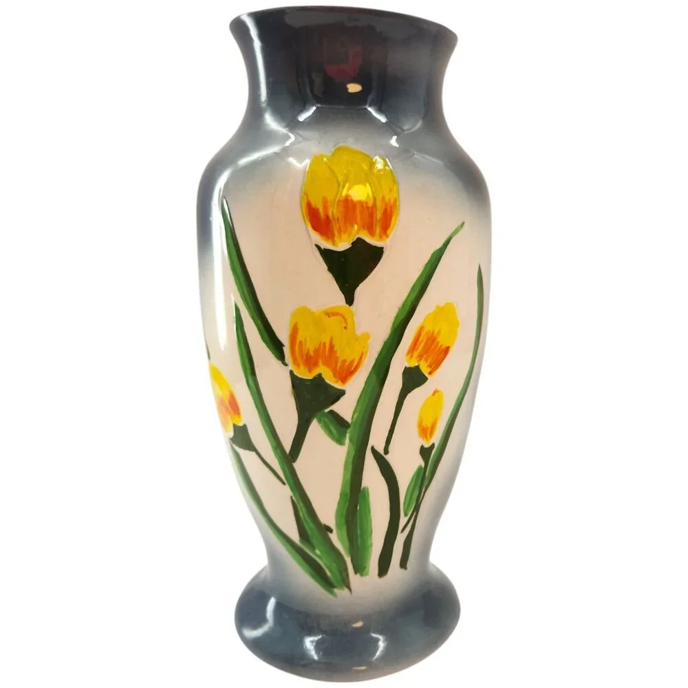 Devon Ware Fielding Staffordshire England Crocus Vase by Bernadette Eve 11
